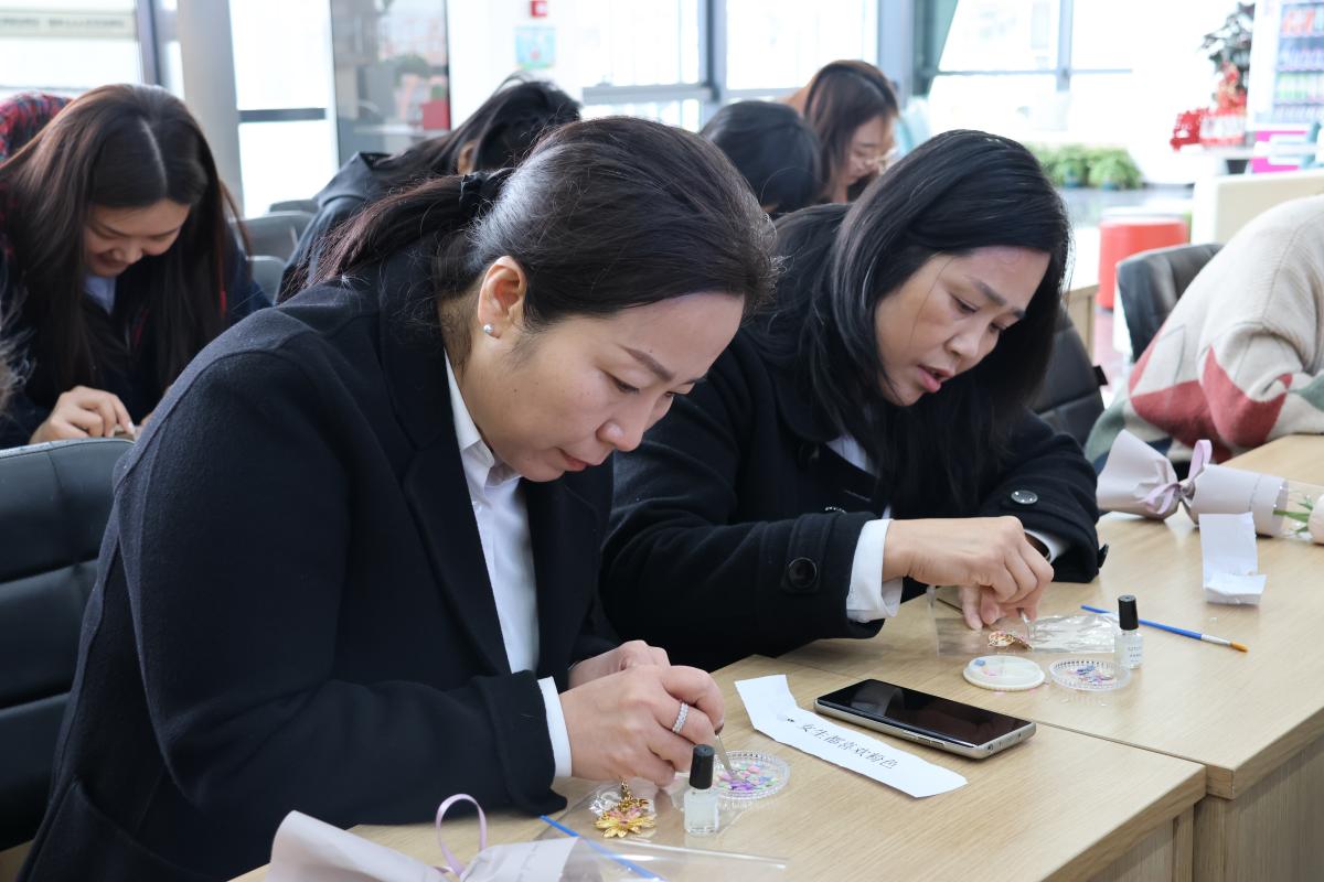 1741765761189575.jpg ba3093dc30431c9bc8541b66fc0c14d.jpg