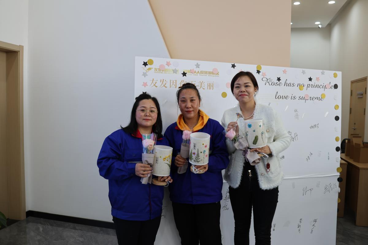 1741765813895220.jpg 82f47b0eb119dba1693685b3bf8c205.jpg